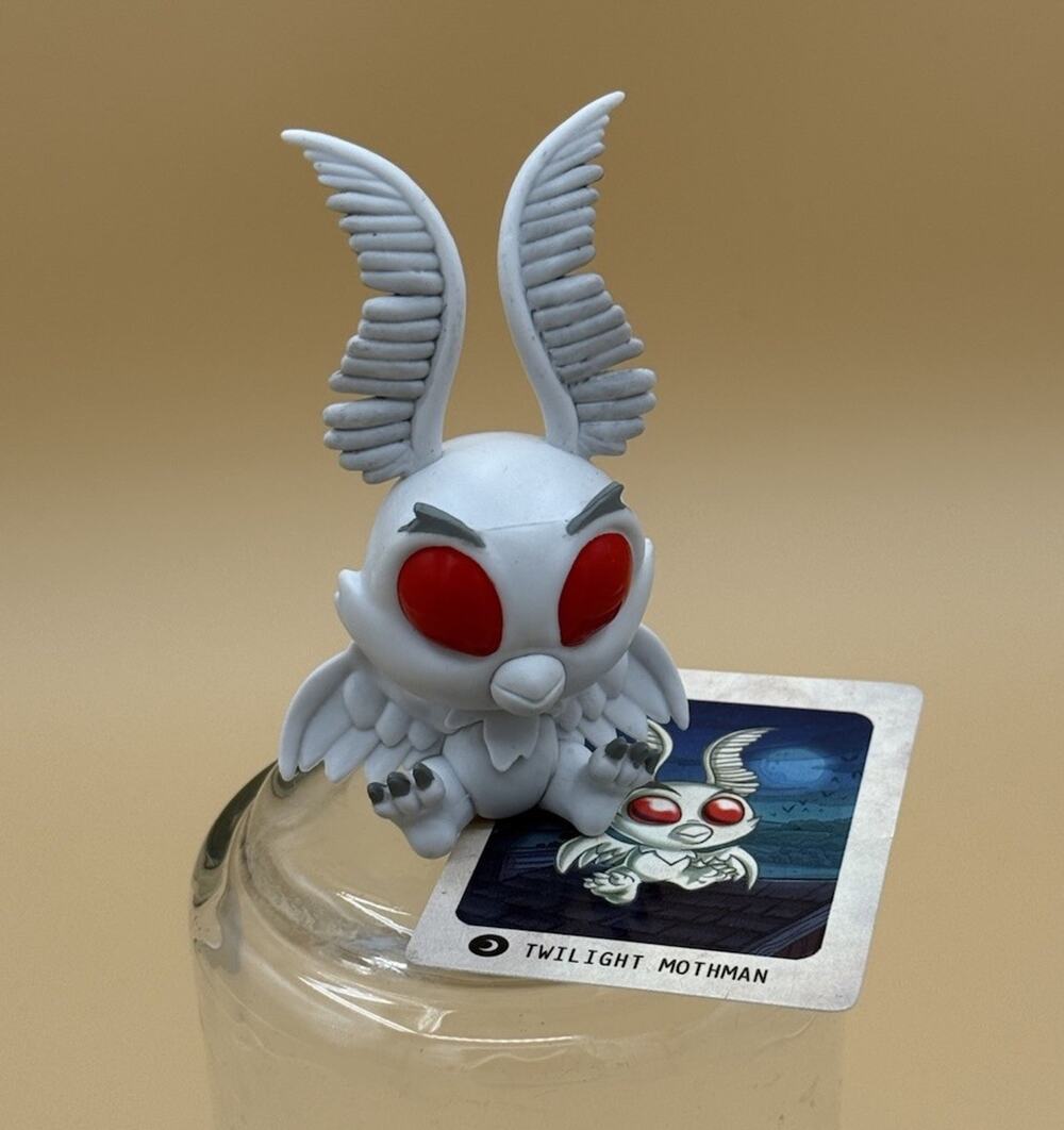 Cryptkins - Series 1 - TWILIGHT MOTHMAN Figure (with Card)
